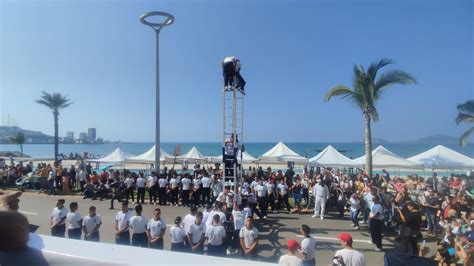 El Desfile Del 113 Aniversario De La Revolución Mexicana Se Realiza Por El Malecón De Mazatlán