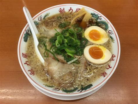 京都北白川 ラーメン 魁力屋 本店＠修学院（京都府） ／ 特製醤油 味玉ラーメン（並）