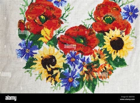 Ukrainian embroidery Stock Photo: 103566774 - Alamy