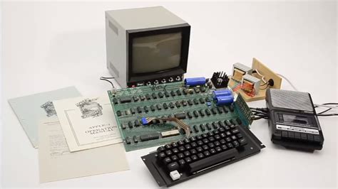 Working Apple 1 Computer Sold At An Auction For A Record Breaking 671 400 Dottech