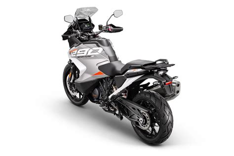 Nueva KTM 1290 Super Adventure S 2023 más viajera Moto1Pro