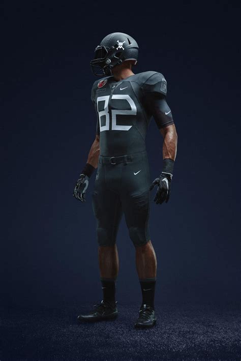 56 best images about Blackout Football Uniforms on Pinterest | Football ...