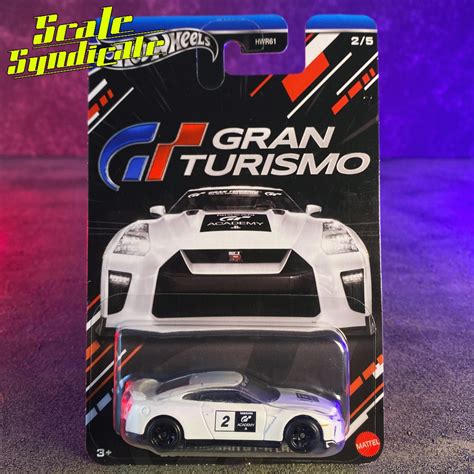 Jual HOT WHEELS Nissan GT R R35 Nismo GT3 Gran Turismo LB Silhouette Works GT Nissan 35GT RR