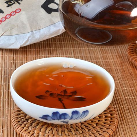 Premium Puer Cooked Tea Cake Chinese Yunnan Ripe Pu Erh For Collection