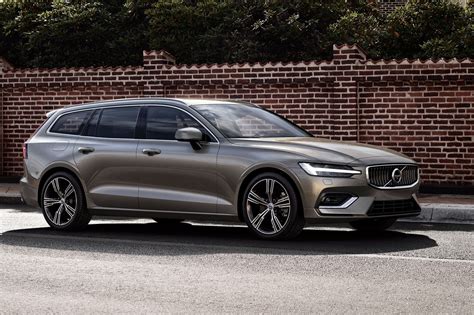 Volvo V60 Estate 2018 Interior Uk Price And Release Date Car Magazine