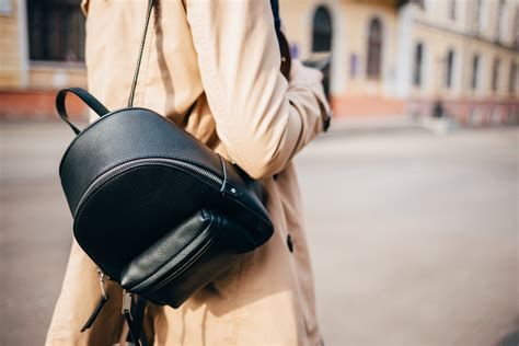 Rekomendasi Tas Ransel Wanita Stylish Untuk Tampil Fashionable Dan