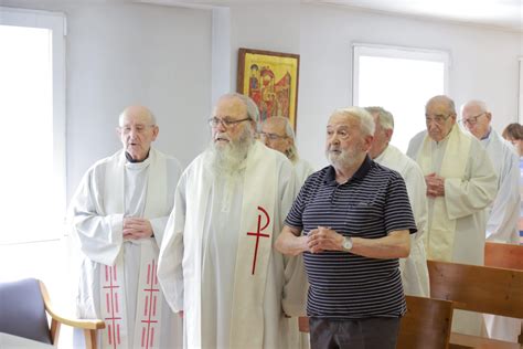 Los presbíteros mayores de la Diócesis celebran la fiesta de Jesucristo