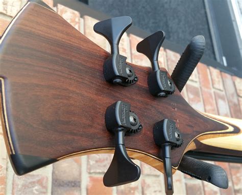 Carl Thompson Custom Bolt On 36″ Fretless Lowend Bass Shop Vault