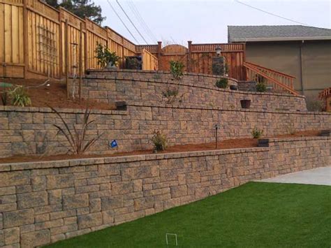 Right Man For the Job: Tips in Hiring Hillside Retaining Wall Contractors