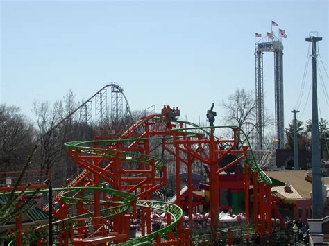 Pandemonium Six Flags
