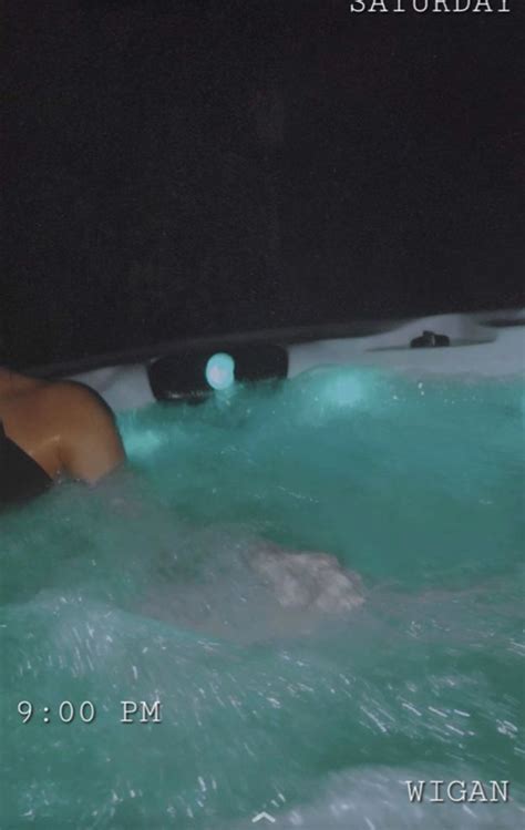 Late Night Hot Tub Sesh Hot Tub Jacuzzi Night Aesthetic