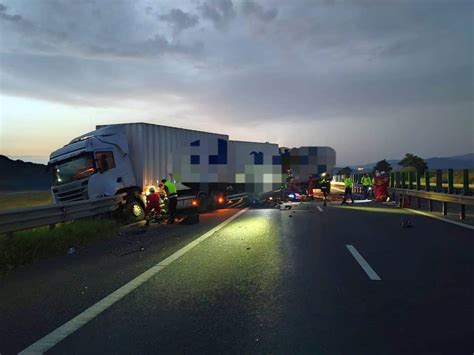 FOTO VIDEO Accident MORTAL pe autostrada A1 sensul Sibiu Sebeș Un