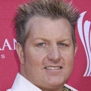 Gary Levox - Age, Family, Bio | Famous Birthdays