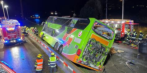 Koszmarny Wypadek Flixbusa Nie Yje Latka Jest Wielu Rannych