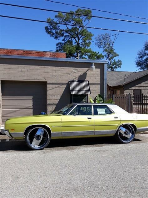 1971 Ford LTD 4 Door Pillared Hardtop 24 In Wheels Good Deal NO RESERVE