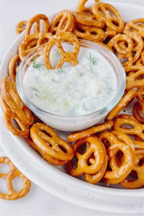 10 Irresistible Pretzel Dip Recipes