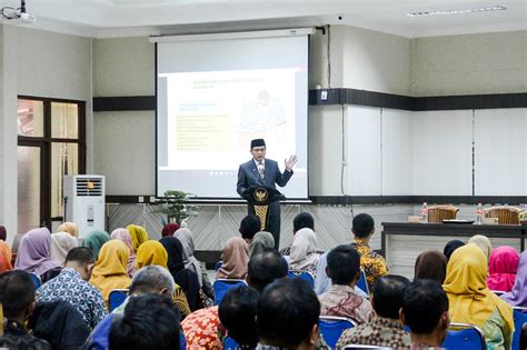 Pemkab Sekda Ciamis Sampaikan Alasan Kenapa Guru Harus Bersahabat