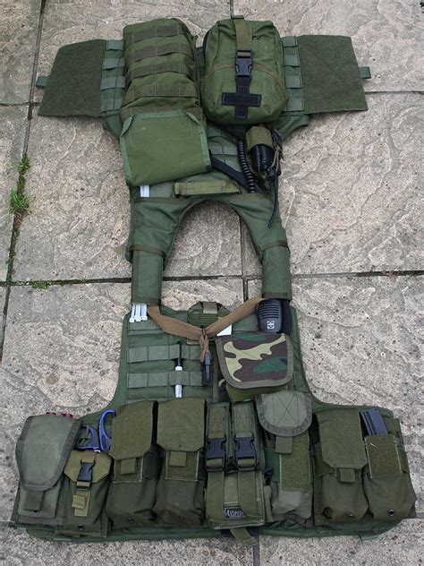 CIRAS - Combat Integrated Releasable Armor System - JapaneseClass.jp