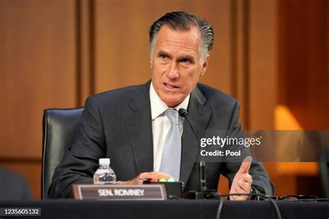 Mitt Romney Photos and Premium High Res Pictures - Getty Images