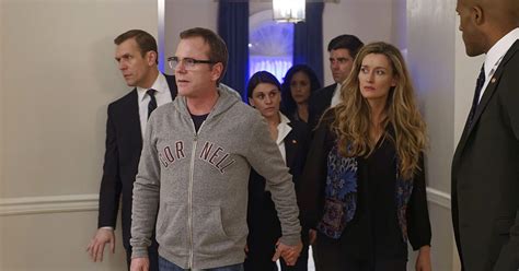 Designated Survivor La Serie Approda Su Netflix Per La Stagione 3