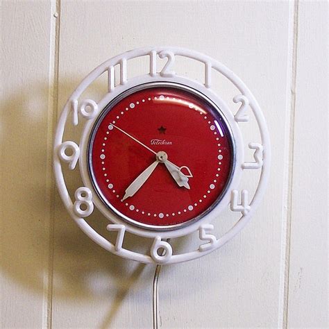 17 Best images about Vintage Kitchen Clocks - Have on Pinterest ...