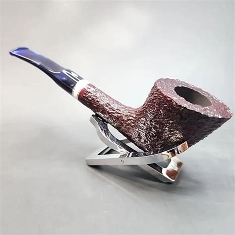 Savinelli 2023 Saint Nicholas 904 KS, 6mm [SOLD OUT] – MBSDpipes.com