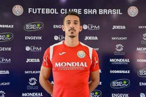 Blog do Ademar Futebol Caipira Goleiro Gustavo Belli reforça o Ska