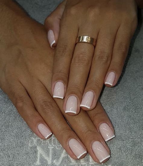 𝐌𝐚𝐧𝐢𝐜𝐮𝐫𝐞 French manicure nails Work nails Nails