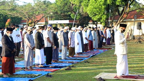 Tata Cara Sholat Idul Adha Beserta Niatnya Radio START FM Panyabungan