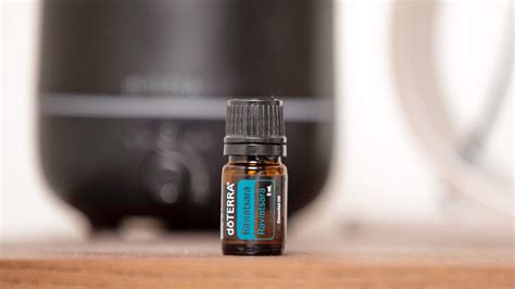 How To Use Doterra Ravintsara Essential Oil Home Essential Oils