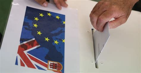 Eu Referendum Uk Set To Remain In The Eu According To On The Day