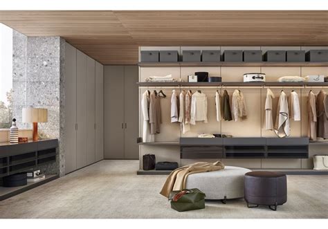 Ubik Poliform Walk In Closet Milia Shop