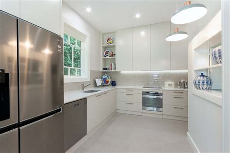 White V Groove Kitchen Lindfield Premier Kitchens