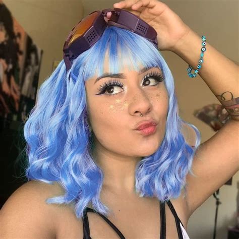 ITTAYLER Light Blue Wig Wavy Short Blue Wig with Bangs, Colored Medium ...