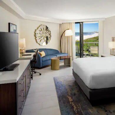 Hilton Marco Island Beach Resort and Spa Reviews & Prices | U.S. News ...