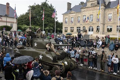 Crowds Honor Wwii Veterans At Normandy D Day Celebrations