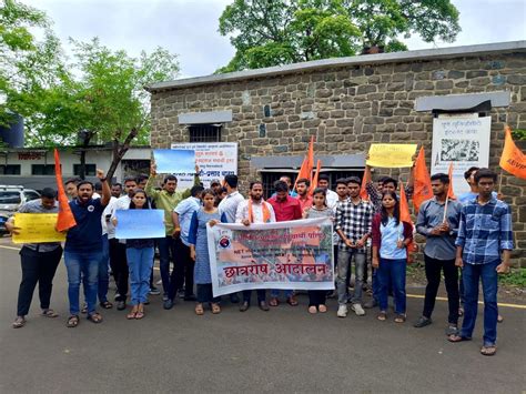 Pune Video Abvp Protests Against Centre Over Neet Ug Ugc Net Row