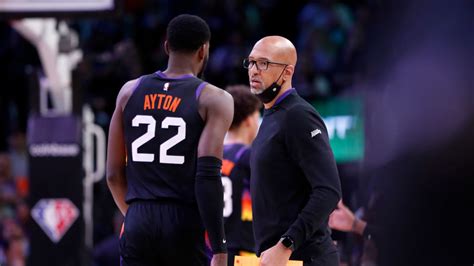 Suns Monty Williams Doesn T Need To Air Anything Out With Deandre Ayton