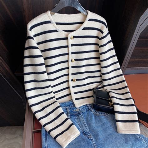 Women 2022 Fashion Black White Striped Elegant Knitted Cardigan O Neck