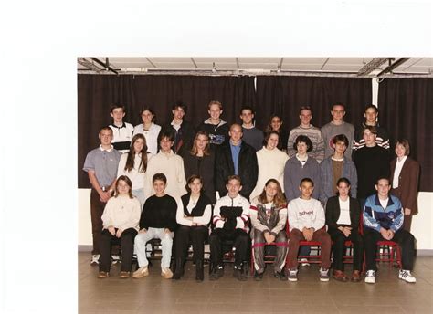 Photo De Classe Première Gestion De 1998 Lycée Val De Seine Copains