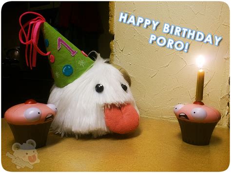 League of Legends - Birthday Poro! by PoroAdoptionCenter on DeviantArt