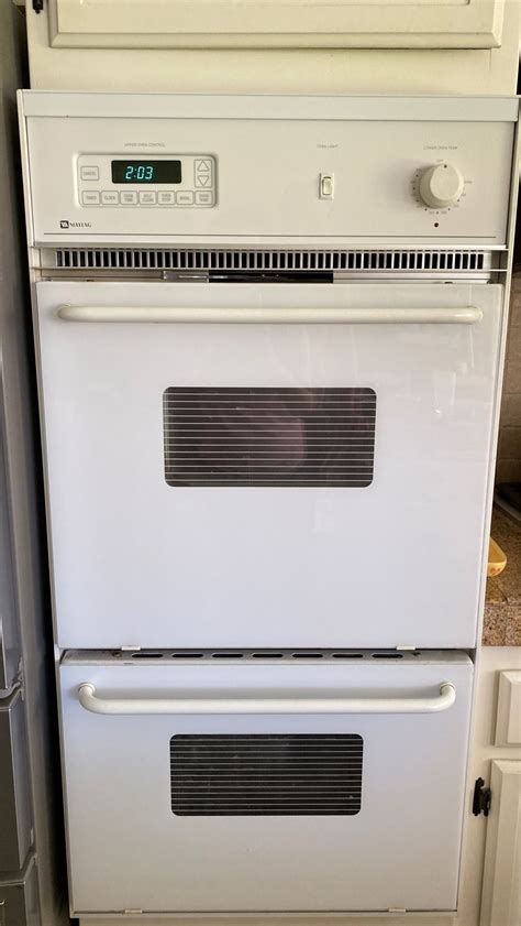 Must Sell Asap Maytag Electric Double Wall Oven 24” Wide In White For Sale In Orange Ca Offerup