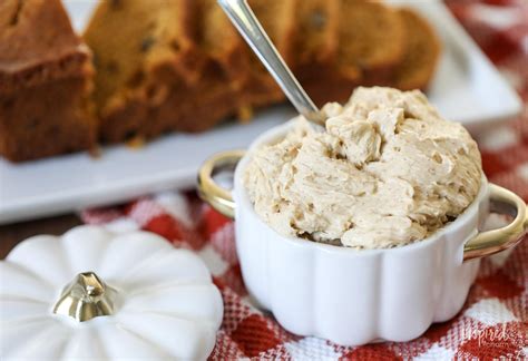 Homemade Whipped Cinnamon Maple Butter Recipe