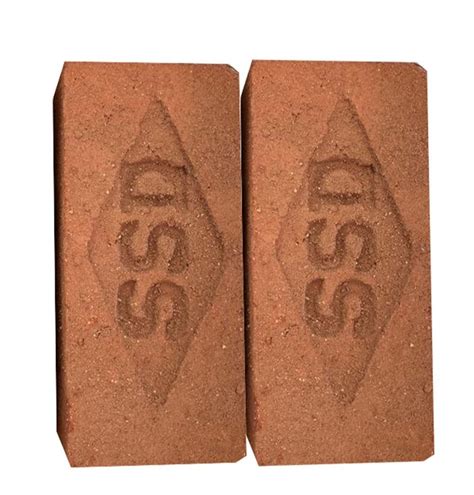 Cuboid Construction Red Clay Bricks Size X X Inch At In