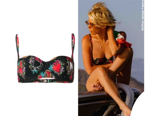2 Maria De Filippi Bikini Ultime Notizie Flash