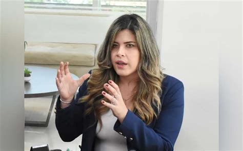 Adriana Pedraza secretaria municipal de Desarrollo Humano renunció a