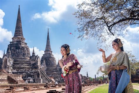 Songkran Ihr Leitfaden F R Thailands Pr Chtigstes Neujahrsfest