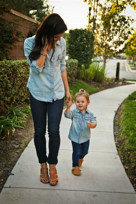 How To Wear Denim And Chambray For Spring And Summer 14 Denim Outfit