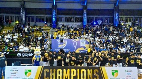 Prawira Harum Bandung Jadi Juara Ibl Setelah Puasa Gelar Tahun