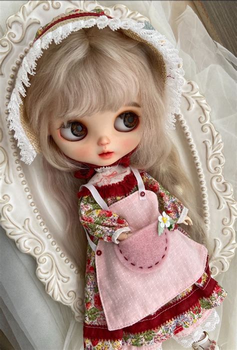 Customized Blyth Doll By Handmade Jointed Body Selling Doll And Clothes Not Shoes Hair Is